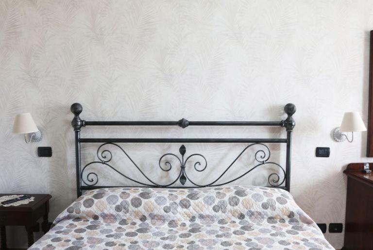 Bed and Breakfast Cà del Crutin Monteu Roero Esterno foto